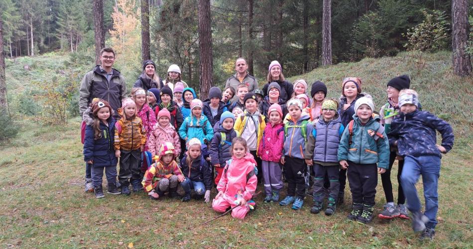 Wir pflanzen Bäume